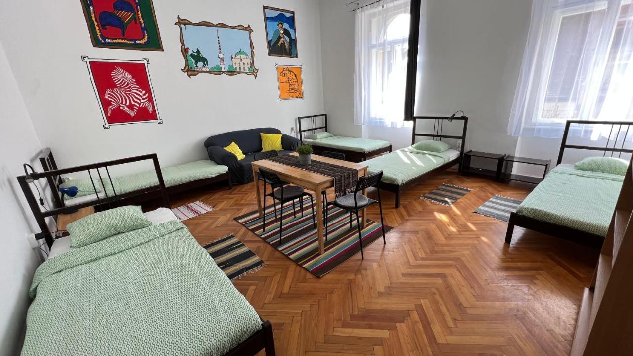 Napartman Pécs Extérieur photo